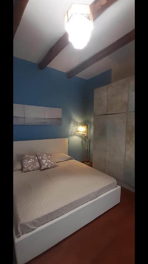 A Casa Dell'Amica Mia 호텔 산 니콜라 아르첼라 외부 사진