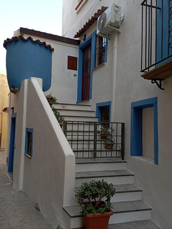 A Casa Dell'Amica Mia 호텔 산 니콜라 아르첼라 외부 사진